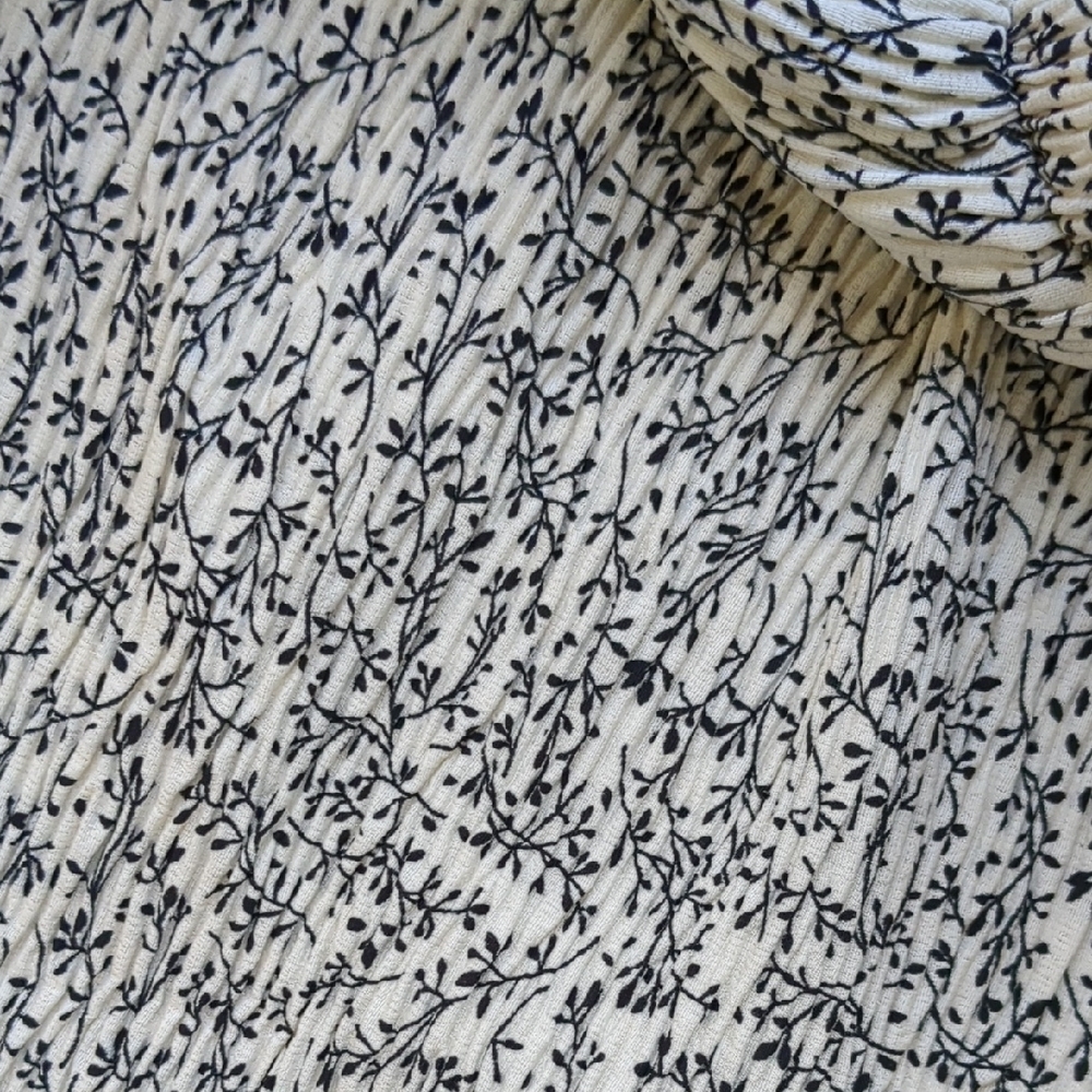 Women's Promesa Black and White Floral Shorts Skort, Size Large, NEW - Picture 3 of 5